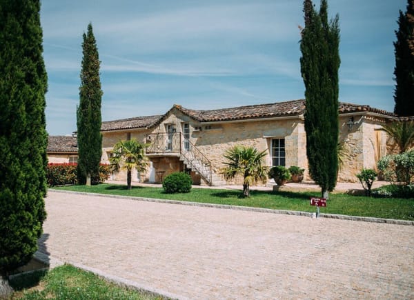 Château Isabeau de Naujan, Château / Domaine, Saint-Vincent-de-Pertignas, France